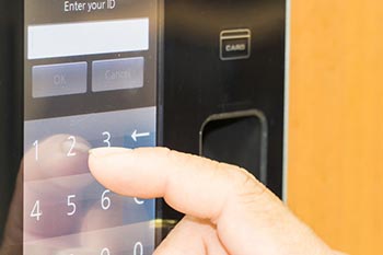 Suwanee Commercial Lock Change Locksmith