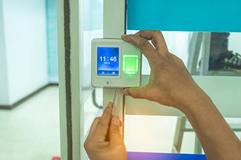 Suwanee Commercial Lock Replacement Locksmith