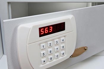 Suwanee Commercial Safe Unlocking Locksmith